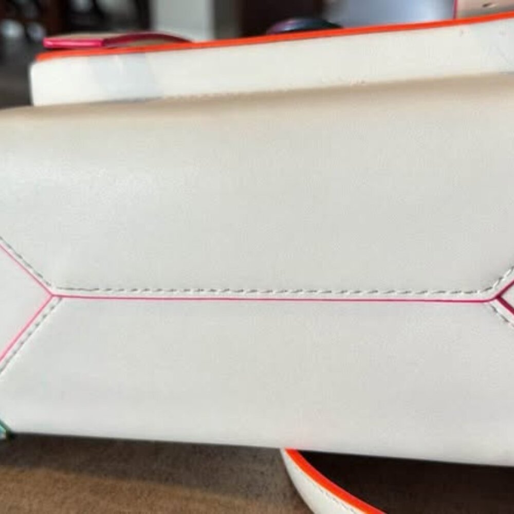 Manhattan Medium Contrast-Trim Leather Satchel - Picture 2 of 4